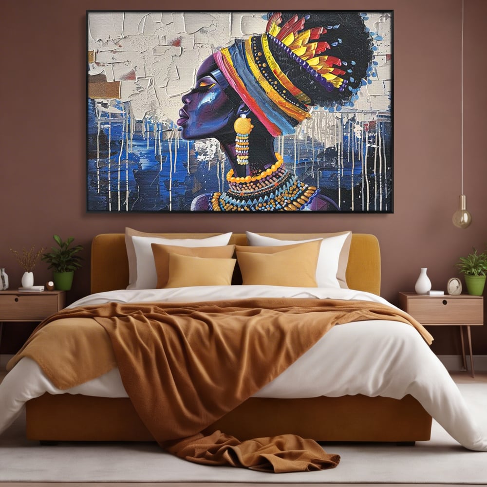 Tablou canvas cu tablou canvas cu regina africana in profil, in rama de aluminiu negru, pe perete intr-un dormitor